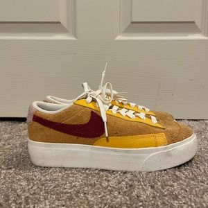 Nike Blazers Low Platform Corduroy Sunset